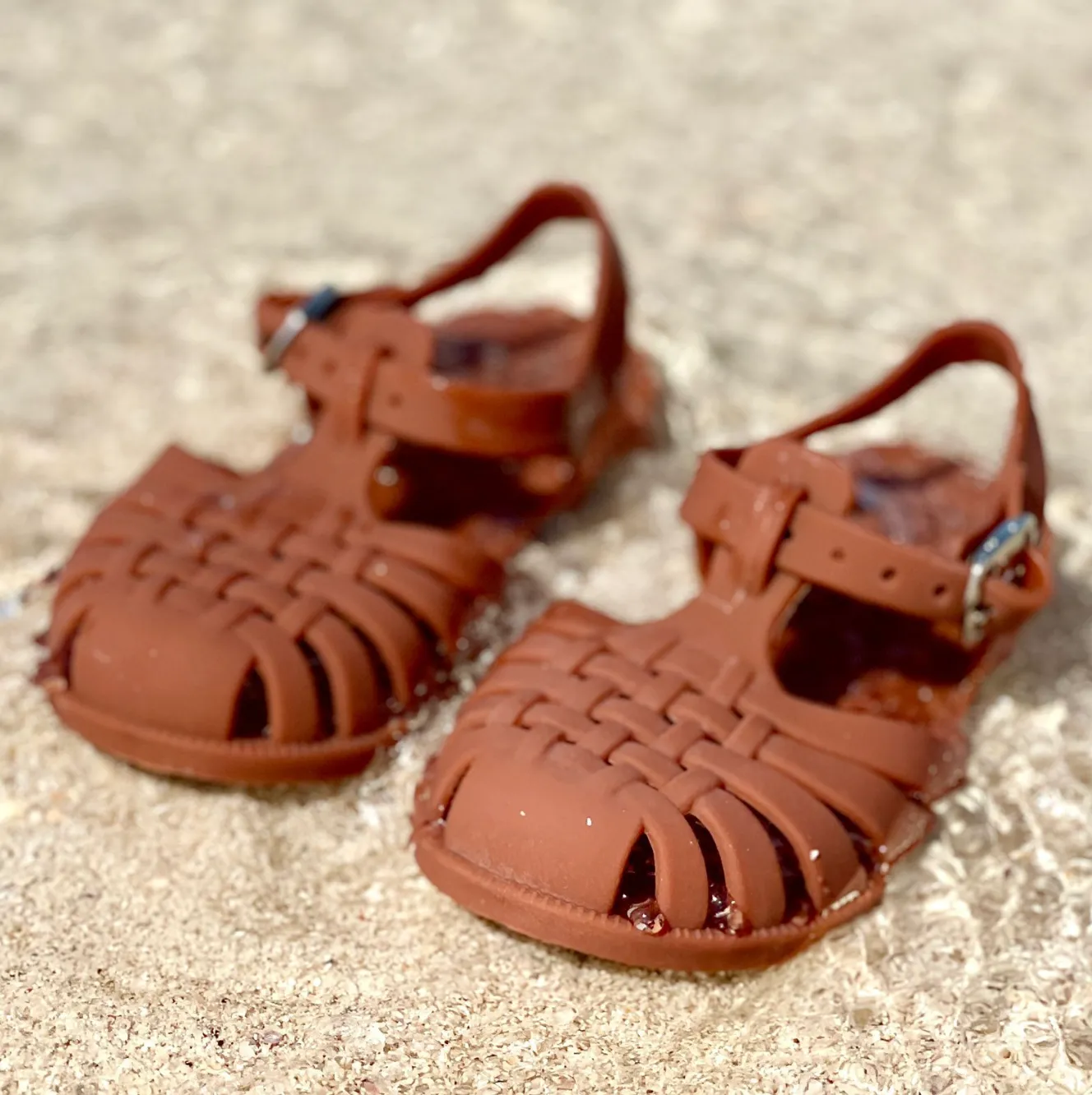 Classic Plastic-free Jelly Sandals | Rust Color