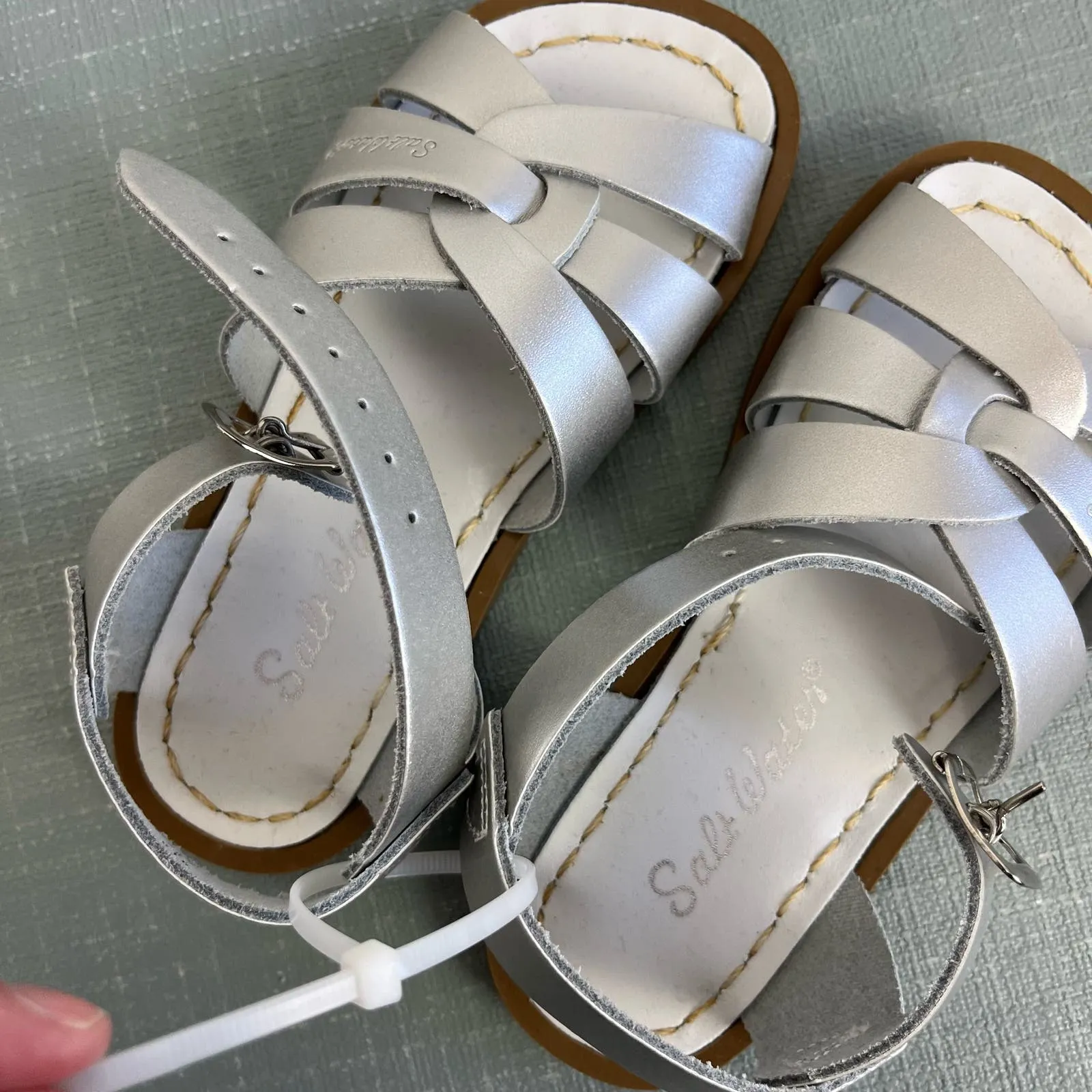 Saltwater Original Girls Silver Sandals 9