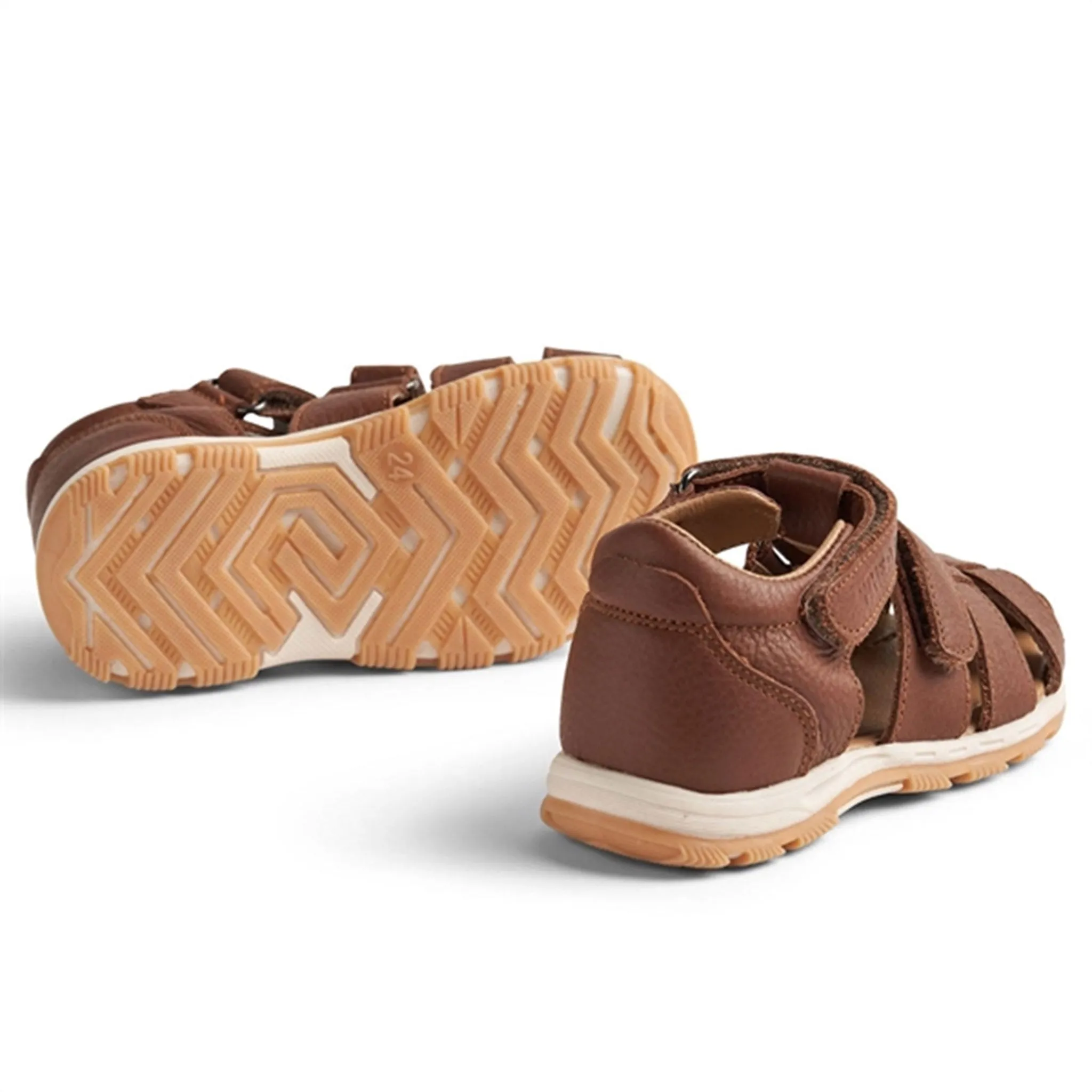 Wheat Sandal Closed Toe Frei S Cognac